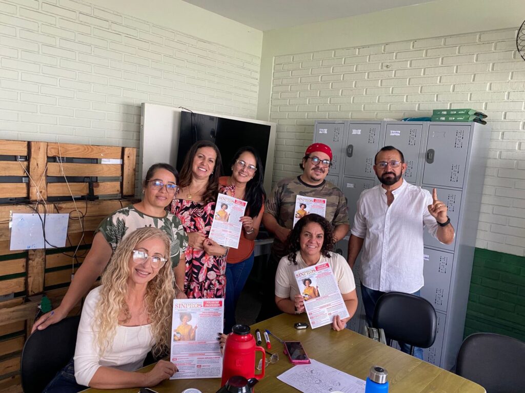 540941335_24678304805164896_3248887548264148140_n-1024x768 ✊ A Luta se Faz nas Escolas: O SINPRO-NG Junto à Categoria!